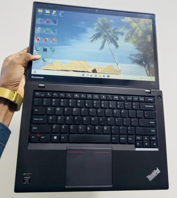 Lenovo thinkPad T440
Tactile 500gb hdd / 256gb ssd – Image 4