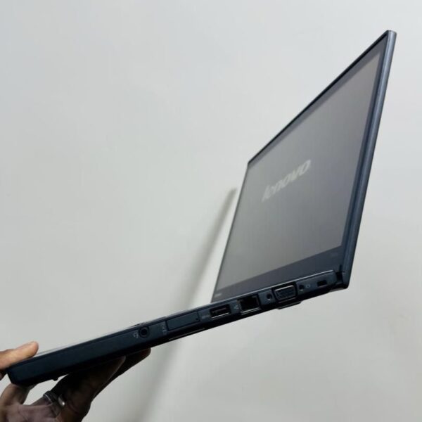 Lenovo thinkPad T440
Tactile 500gb hdd / 256gb ssd – Image 7